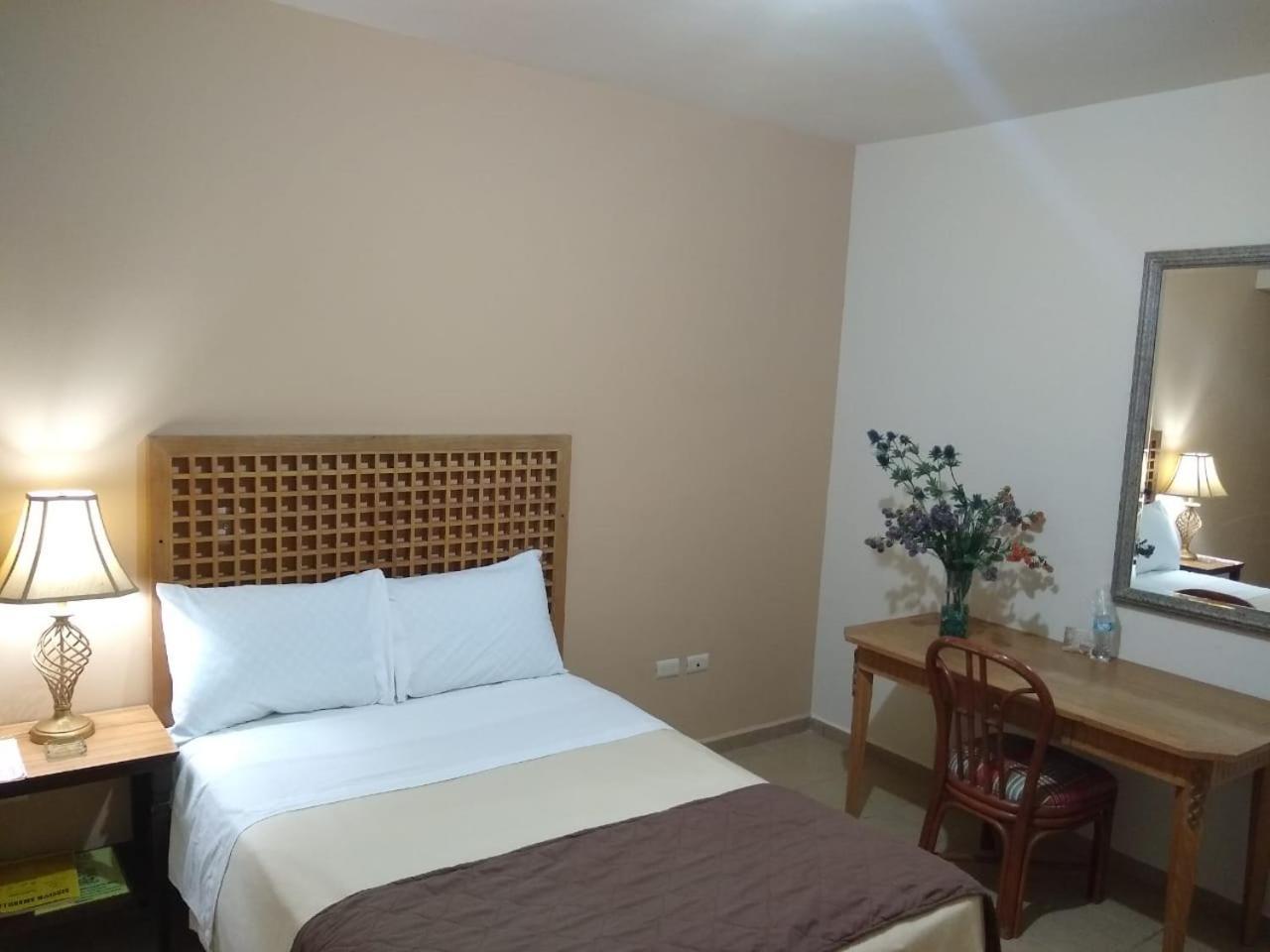 Hotel El Dorado Sabinas Dış mekan fotoğraf
